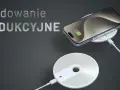 Nowoczesne ładowanie indukcyjne Samsung. Telefon na białej ładowarce, podłączonej kablem.