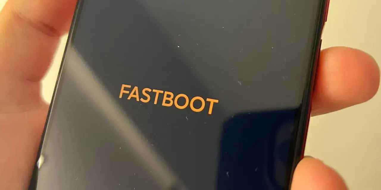 Telefon w trybie FASTBOOT, nie mogę wyłączyć. Pomocy!