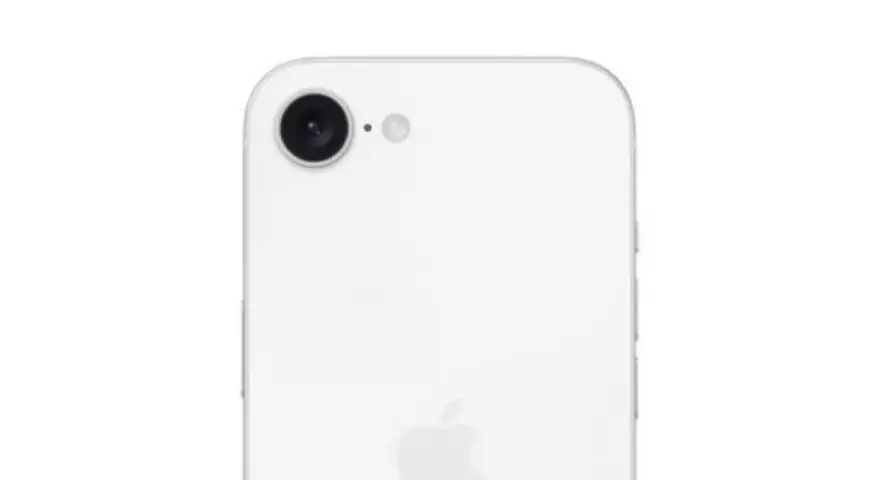 Biały tył iPhone SE 4 z pojedynczym aparatem i błyskiem.