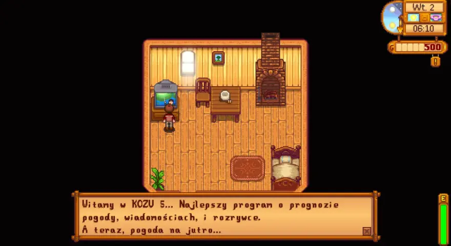 Postać w Stardew Valley słucha prognozy pogody w spolszczeniu.