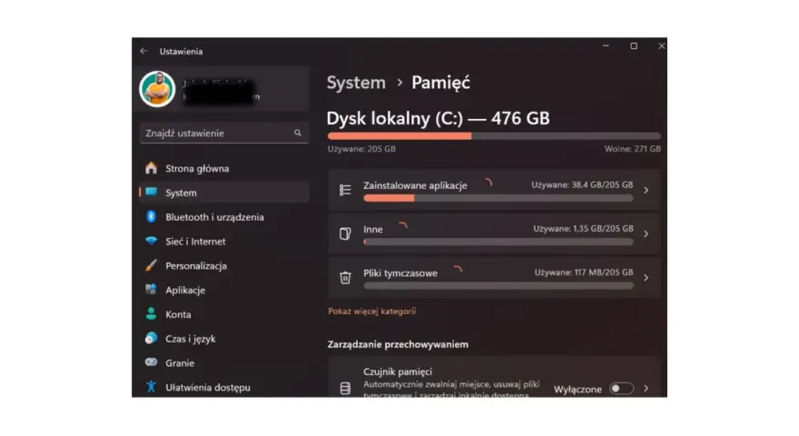 Ustawienia Windows 10: zarządzanie pamięcią dysku lokalnego C:, przegląd zajętego miejsca przez aplikacje i pliki tymczasowe.